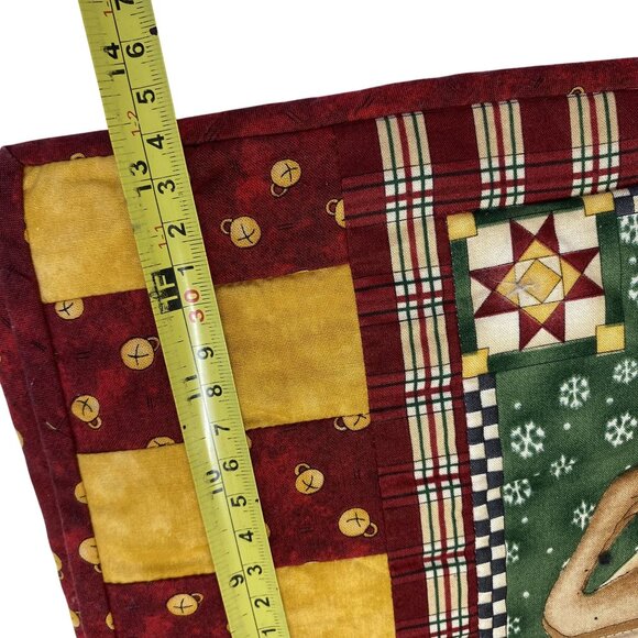 Vintage Christmas Placemats Set Of 4 Quilted Santa & Reindeer Design 20"x13" - Picture 6 of 7